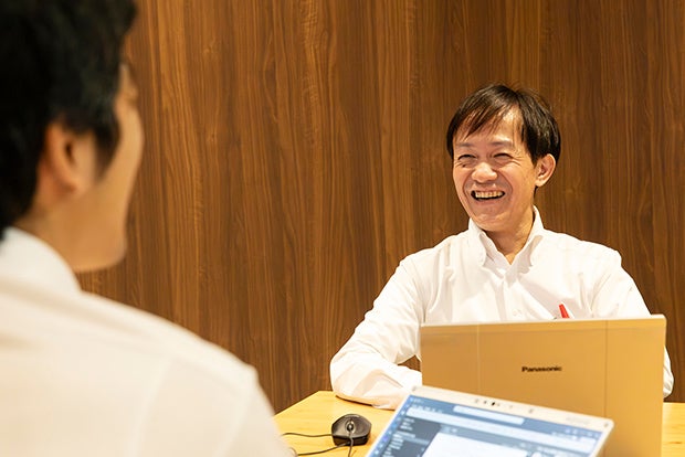 採用フロー/ 中途採用